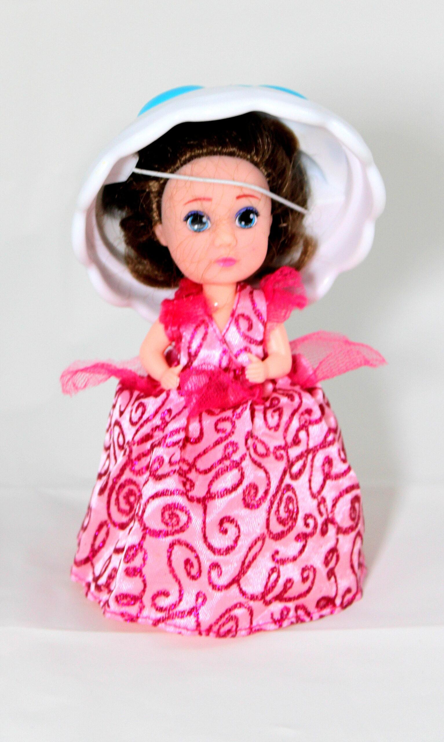 Cupcake surprise doll