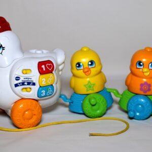 Baby Kakelpret Kippenfamilie