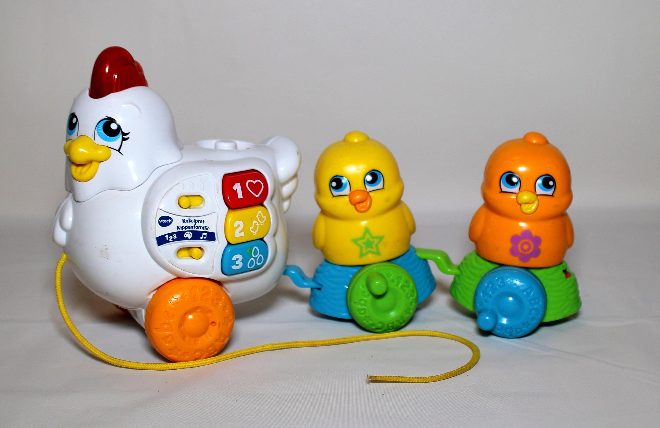 Baby Kakelpret Kippenfamilie